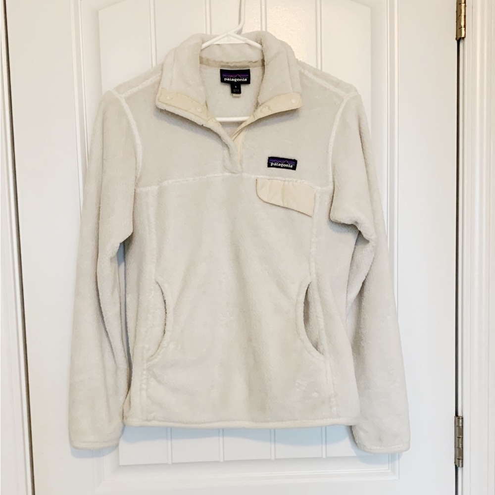 Patagonia Cream Fleece Pullover